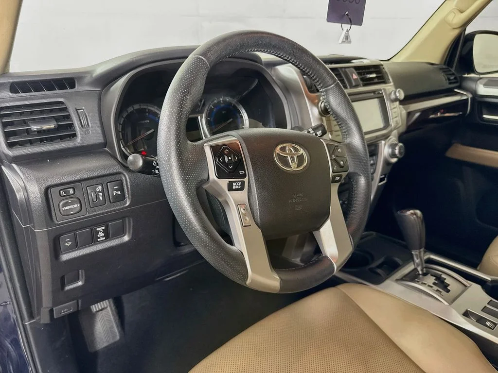 Used 2014 Blue Toyota Limited image 9