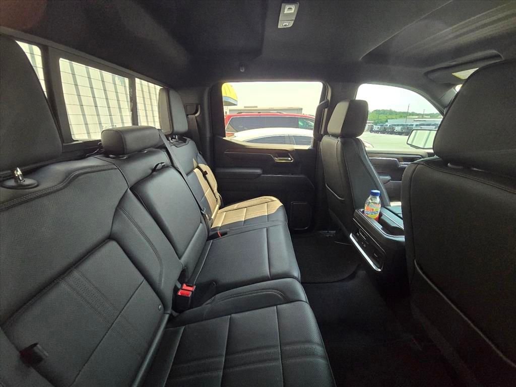 Used 2023 Gray Chevrolet High Country image 6