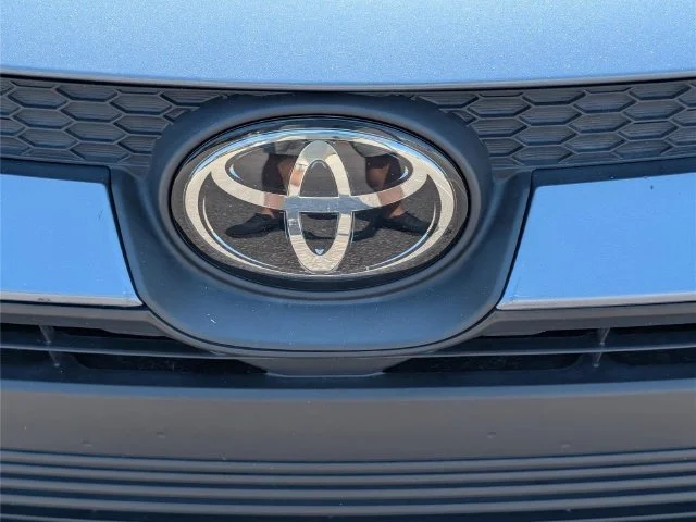 Used 2024  Toyota LE image 3