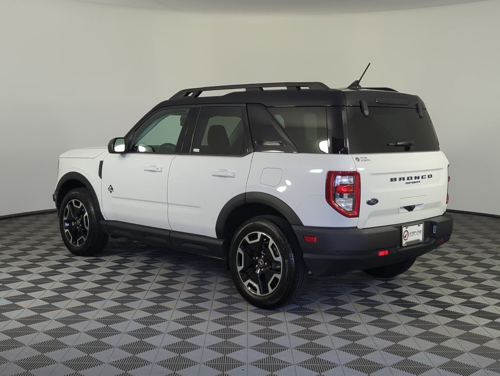 Used 2024 White Ford Outer Banks image 4