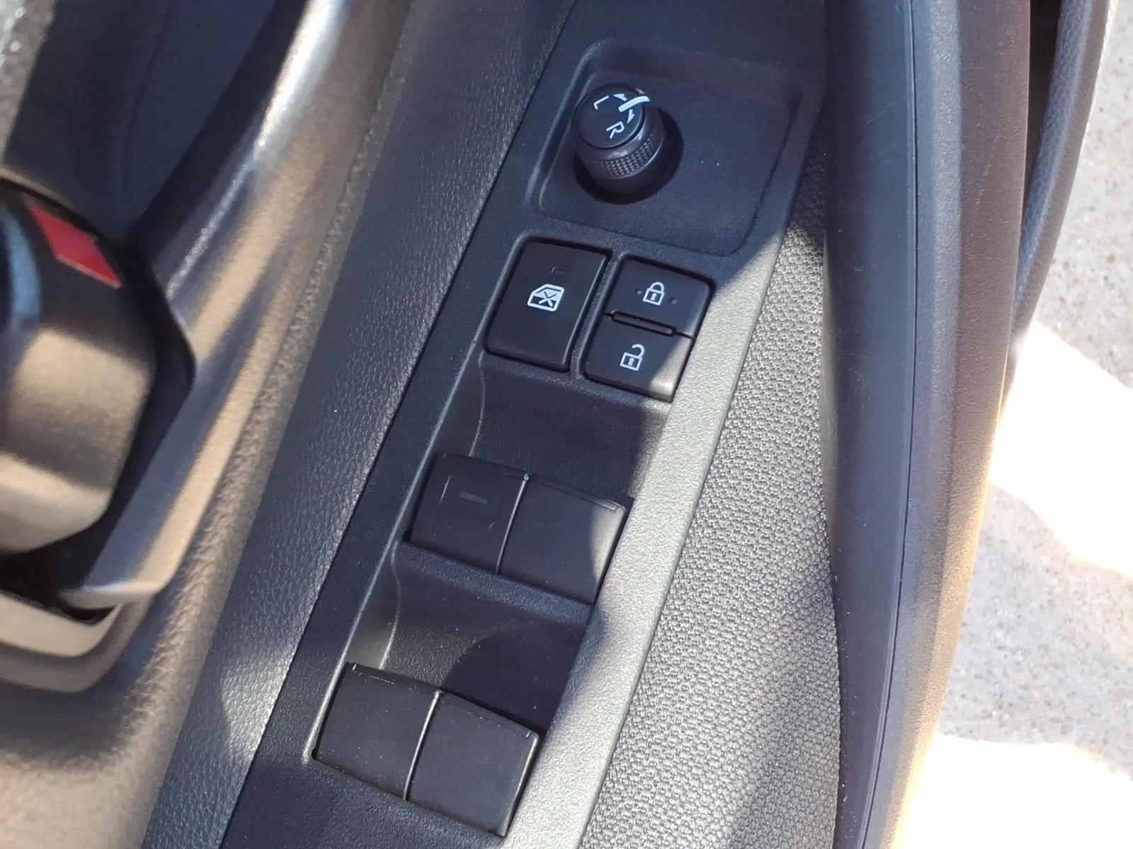 Used 2025 Ruby Flare Pearl Toyota LE image 18
