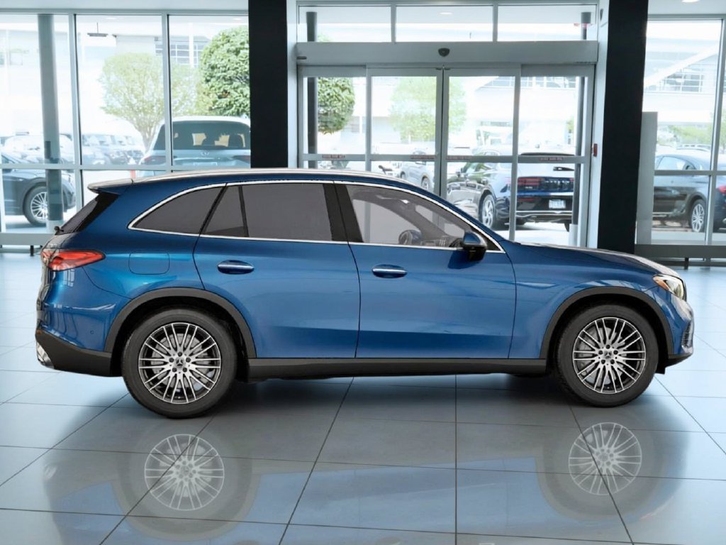 2026 Mercedes-Benz GLC Base - Photo 16