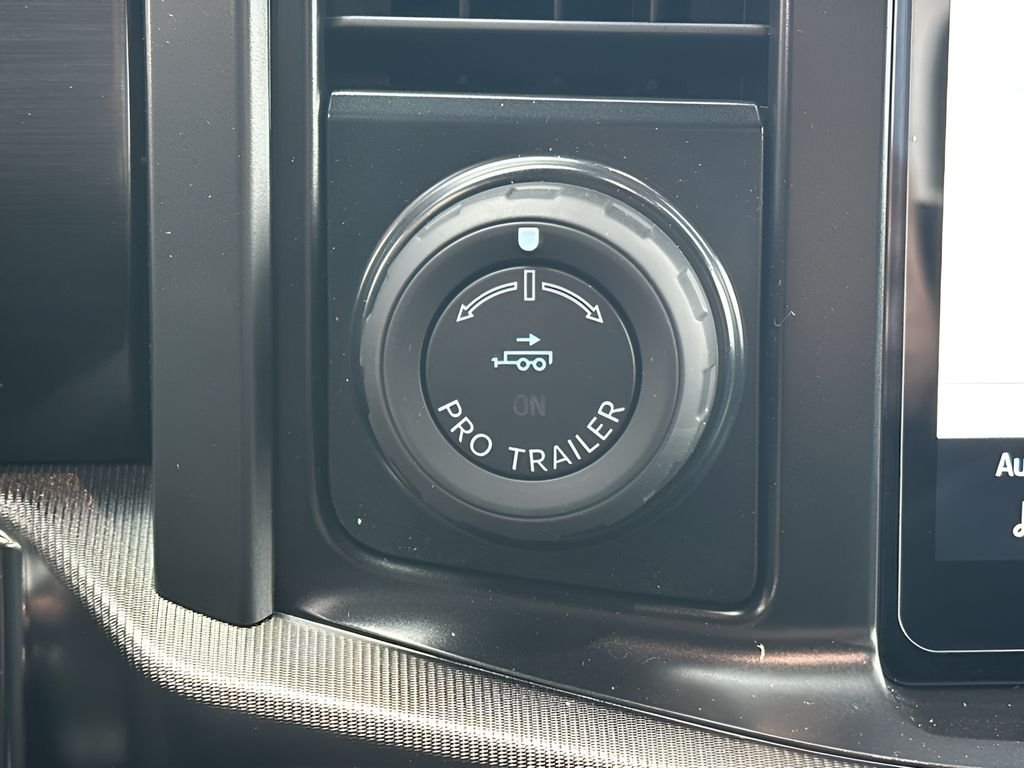 New 2025 Space White Metallic Ford Lariat® image 26