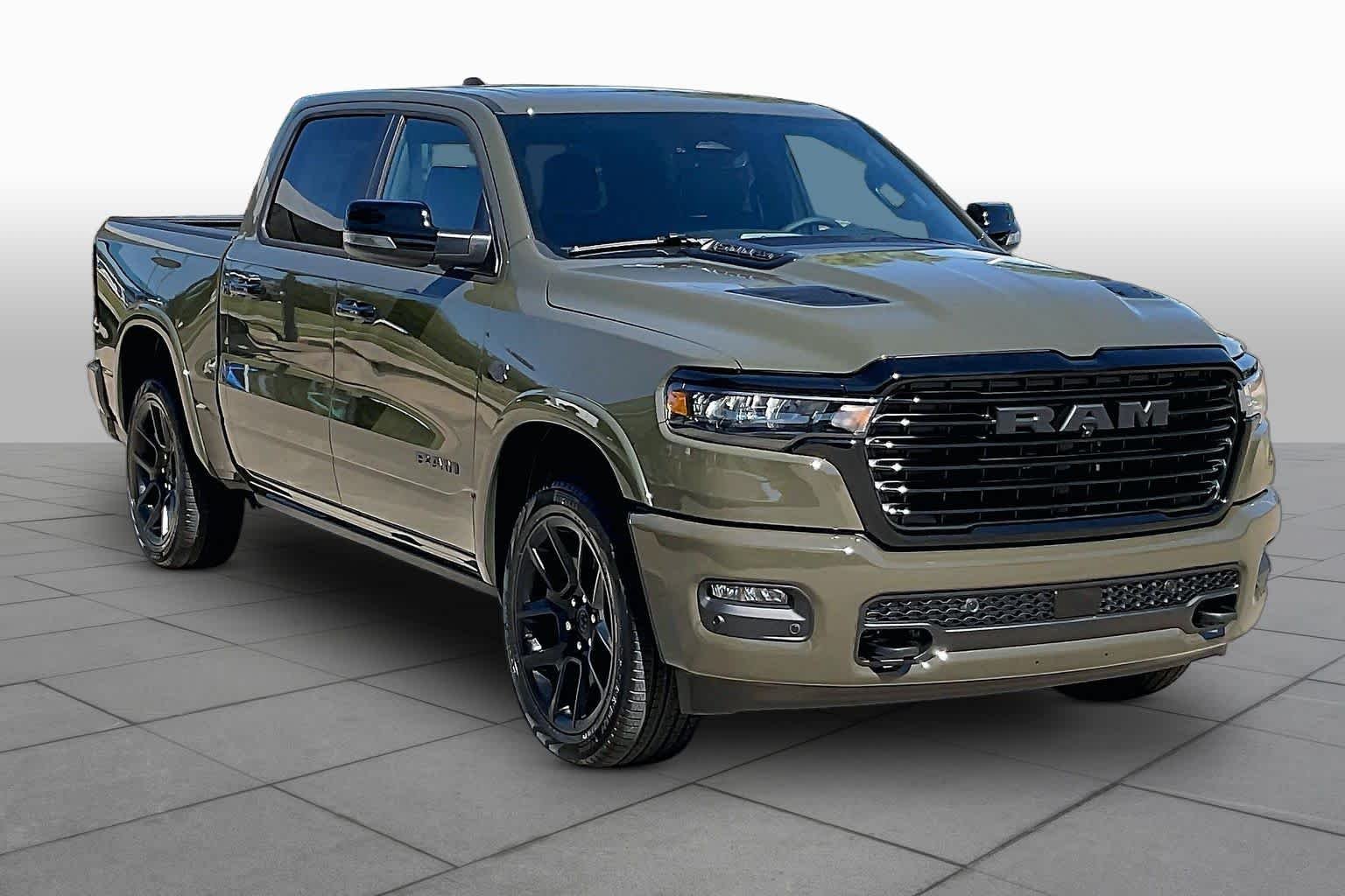 New 2027 Tank Exterior Paint RAM Laramie image 2