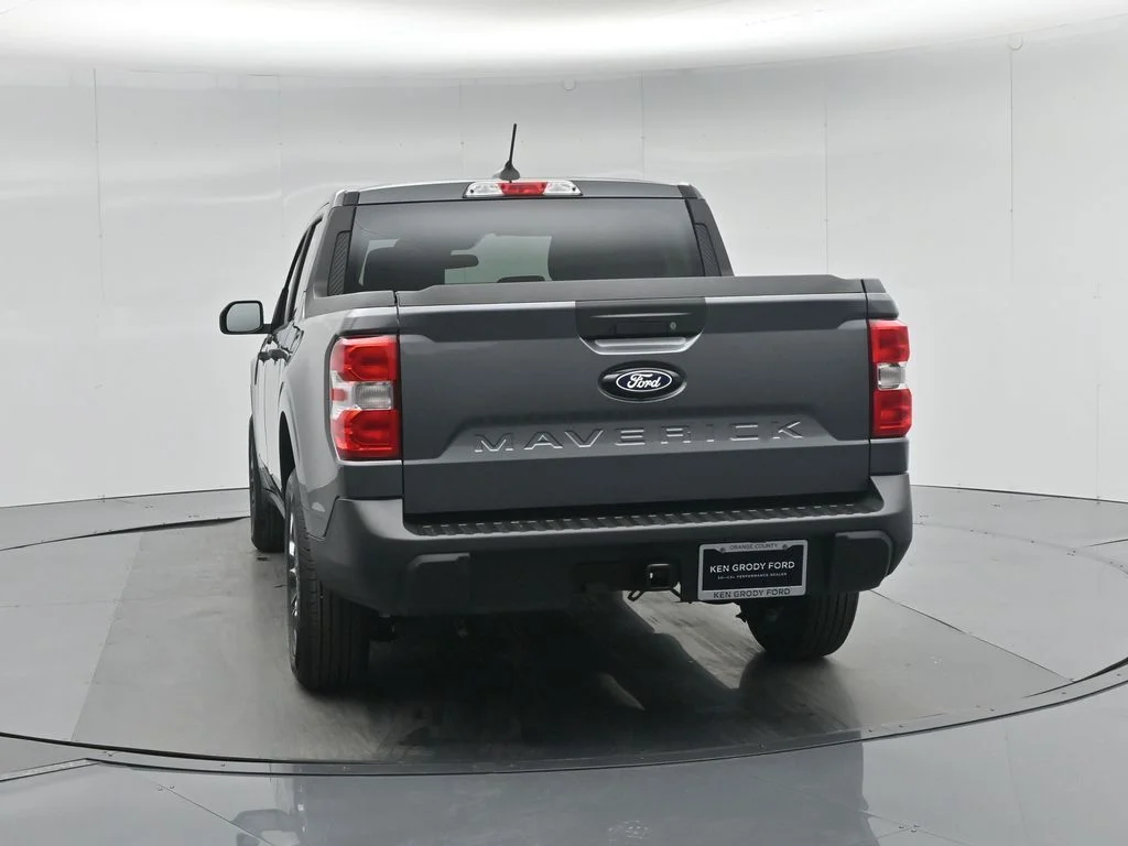 Certified Used 2026 Gray Ford XLT image 27