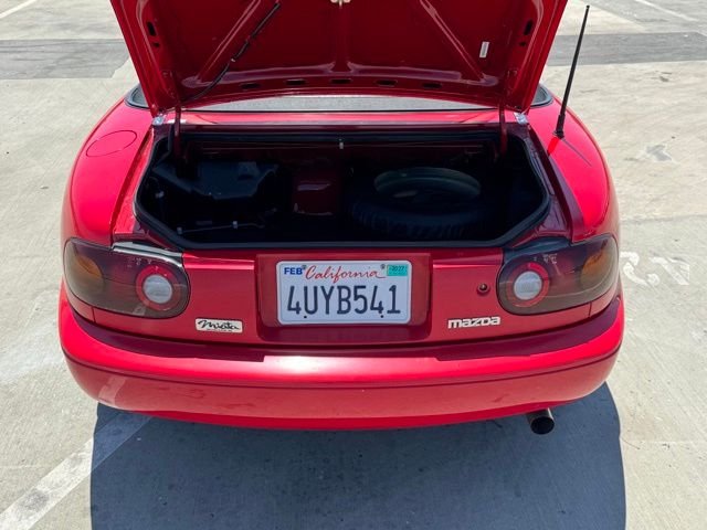 Used 1992 Classic Red Mazda Base image 21