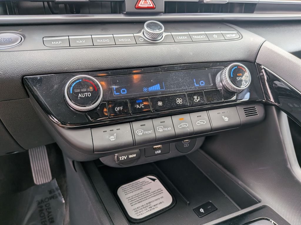 2026 Hyundai Elantra Limited - Photo 22