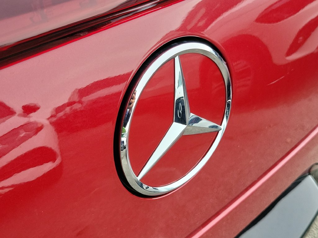 New 2027 MANUFAKTUR Patagonia Red Metallic Mercedes-Benz CLA 220 image 8
