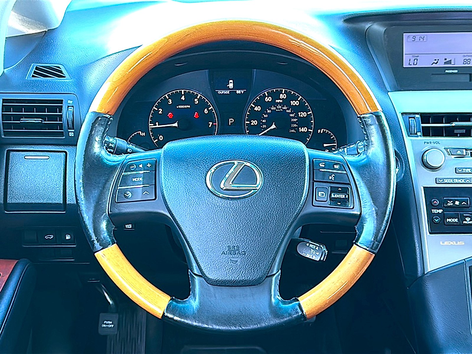 Used 2012 Gray Lexus  image 28