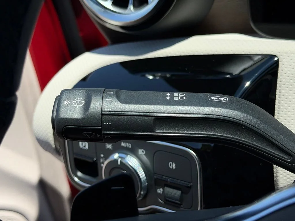 Used 2023 Red Mercedes-Benz 4MATIC® image 19