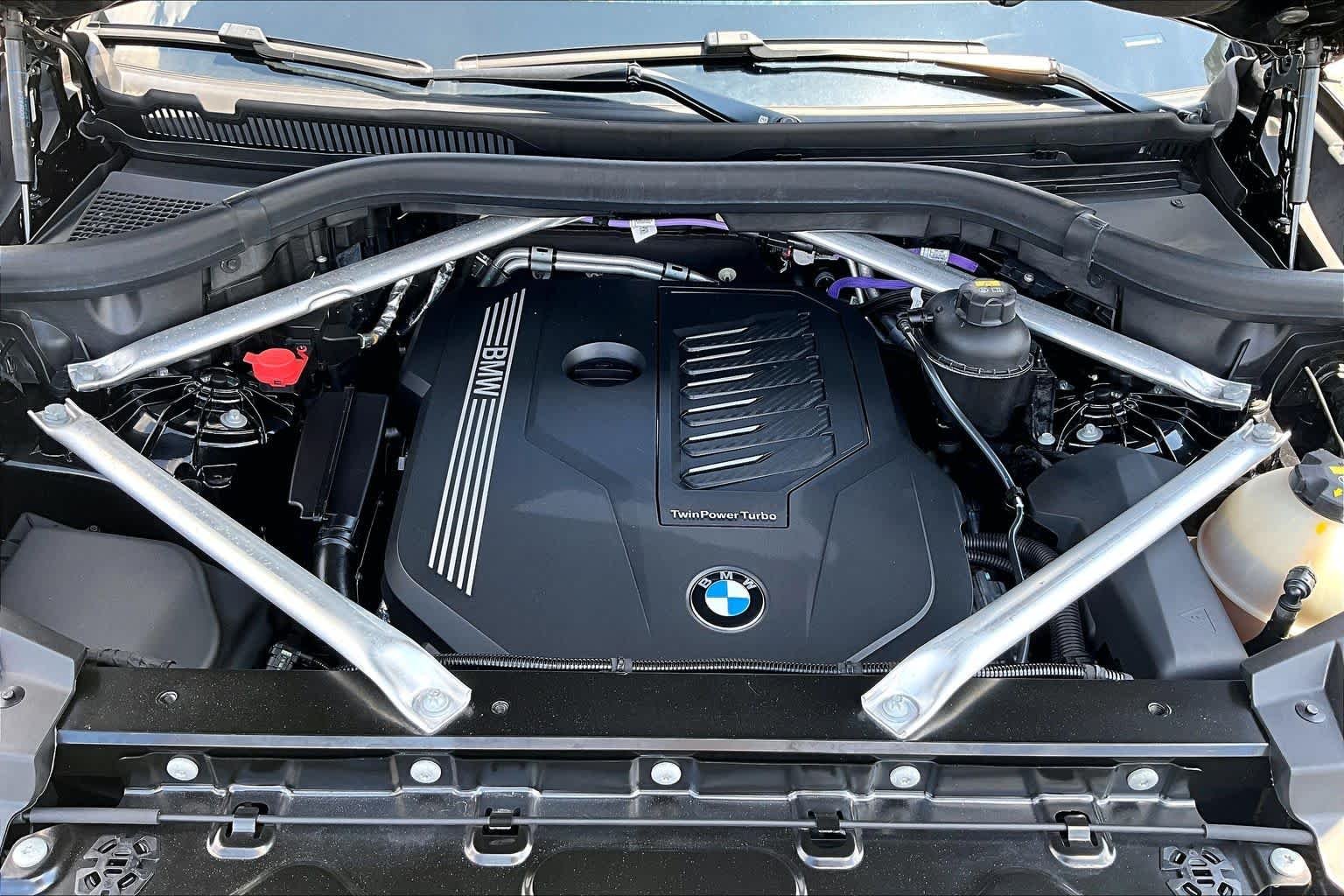 Certified Used 2023 Jet Black BMW xDrive40i image 33