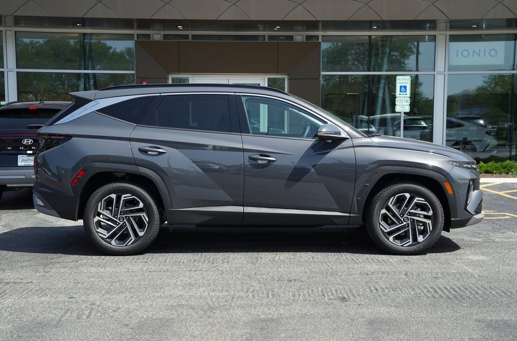 New 2026 Ecotronic Gray Hyundai Limited image 32