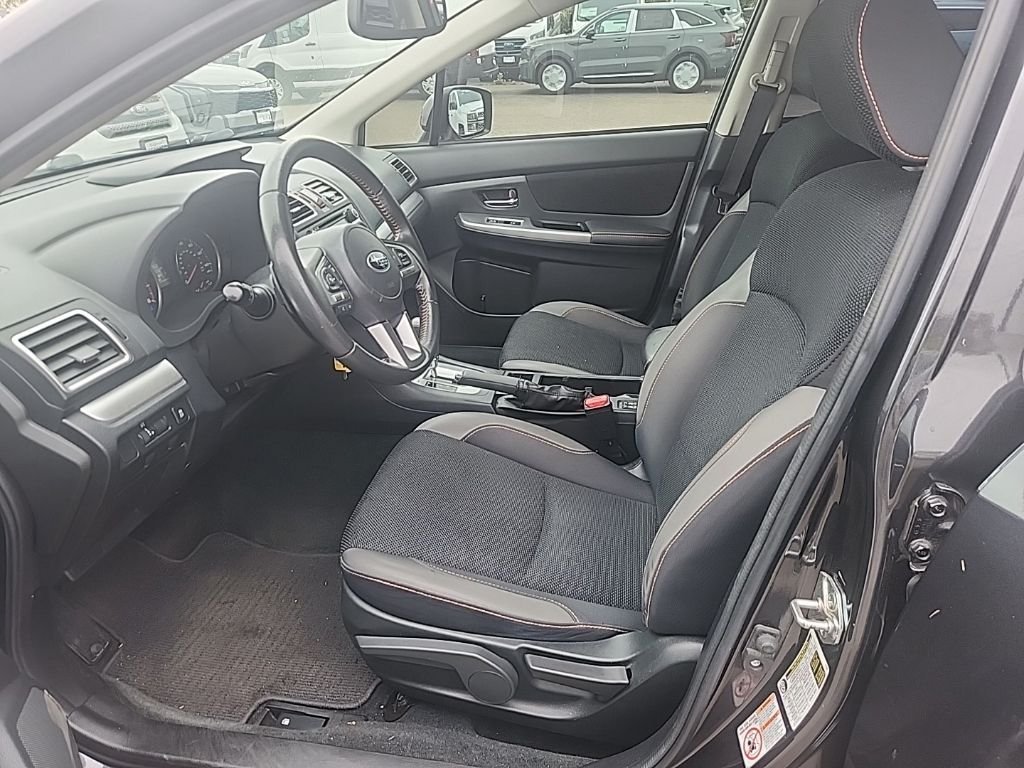 Used 2016 Gray Subaru 2.0i Premium image 26