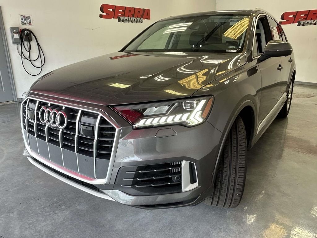 Used 2024  Audi 55 Premium Plus image 7