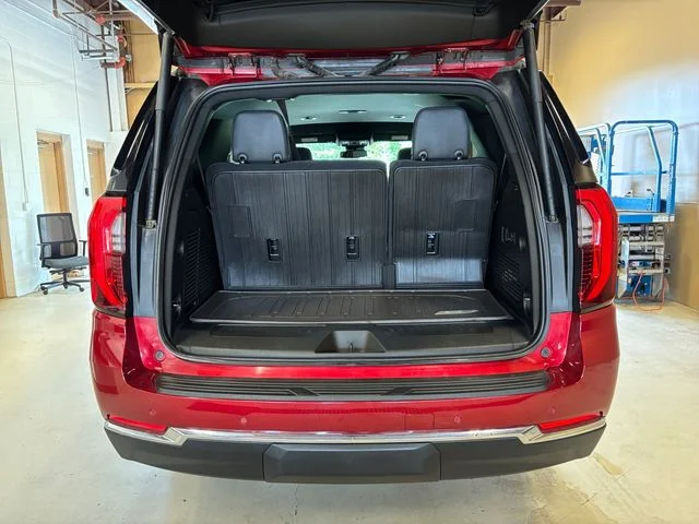 Used 2025 Red GMC Elevation image 25