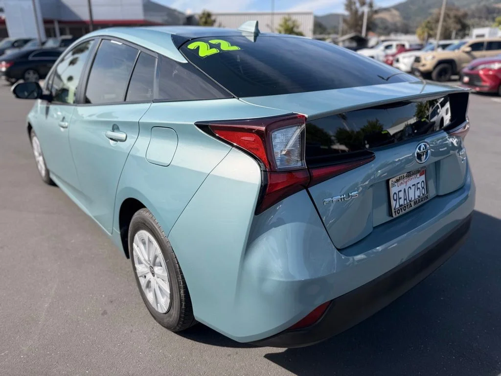 Used 2022 Beige Toyota L image 7