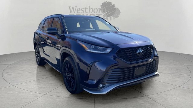2025 Toyota Highlander XSE