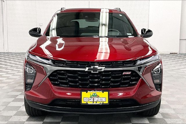 Used 2025 Crimson Metallic Chevrolet 2RS image 4