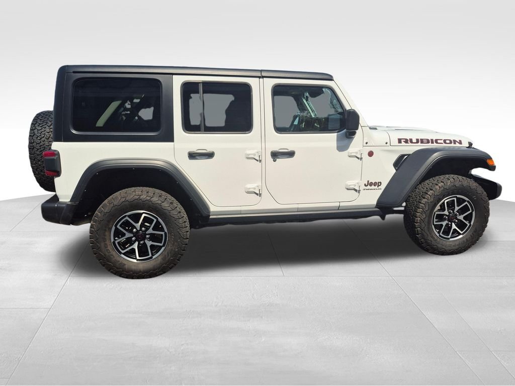 Used 2024 White/off-white Jeep Rubicon image 9