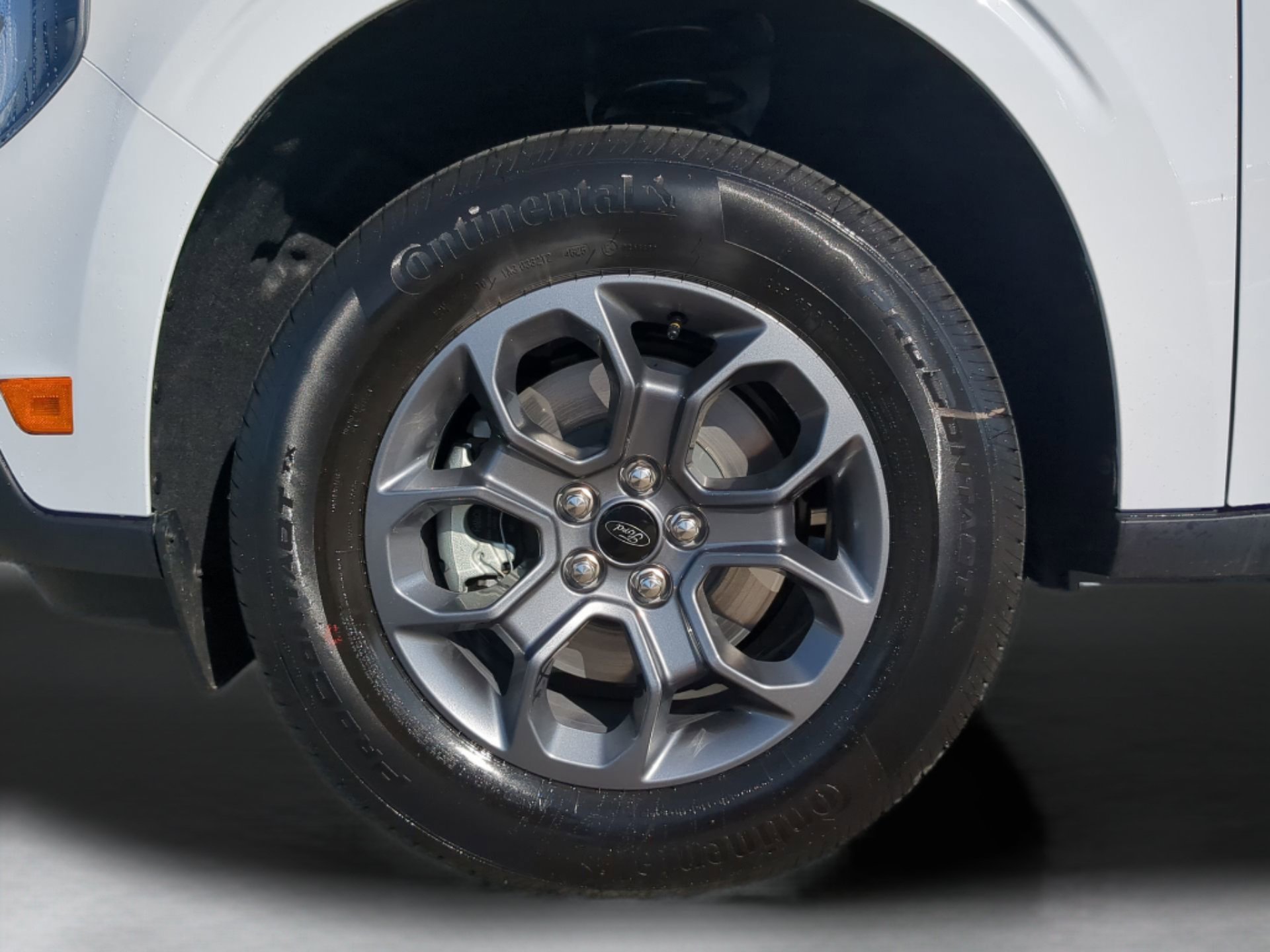 New 2026 Oxford White Ford XLT image 59