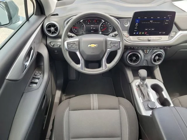 2025 Chevrolet Blazer 2LT - Photo 15