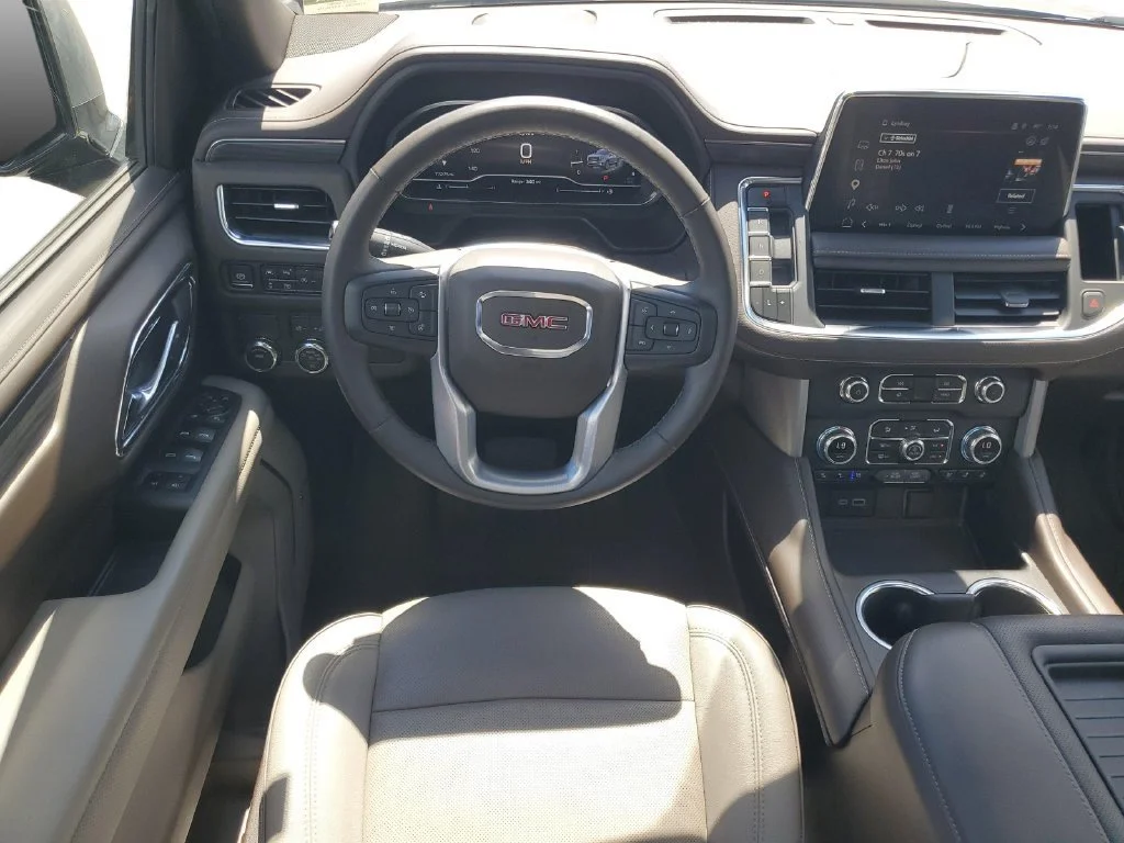 Used 2023 Sterling Metallic GMC SLT image 33