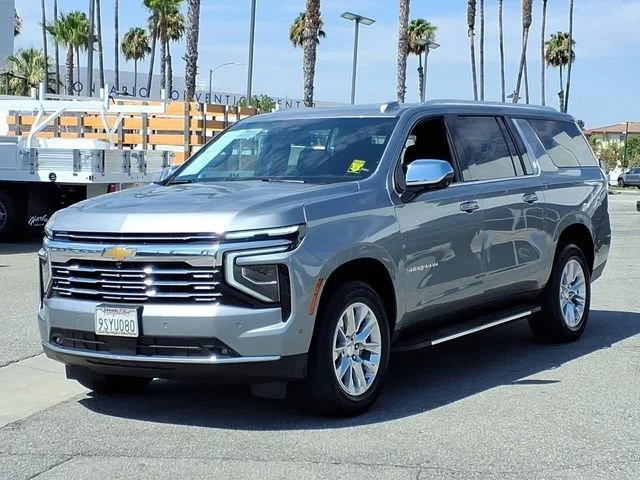 Used 2025 Sterling Gray Metallic Chevrolet Premier image 3