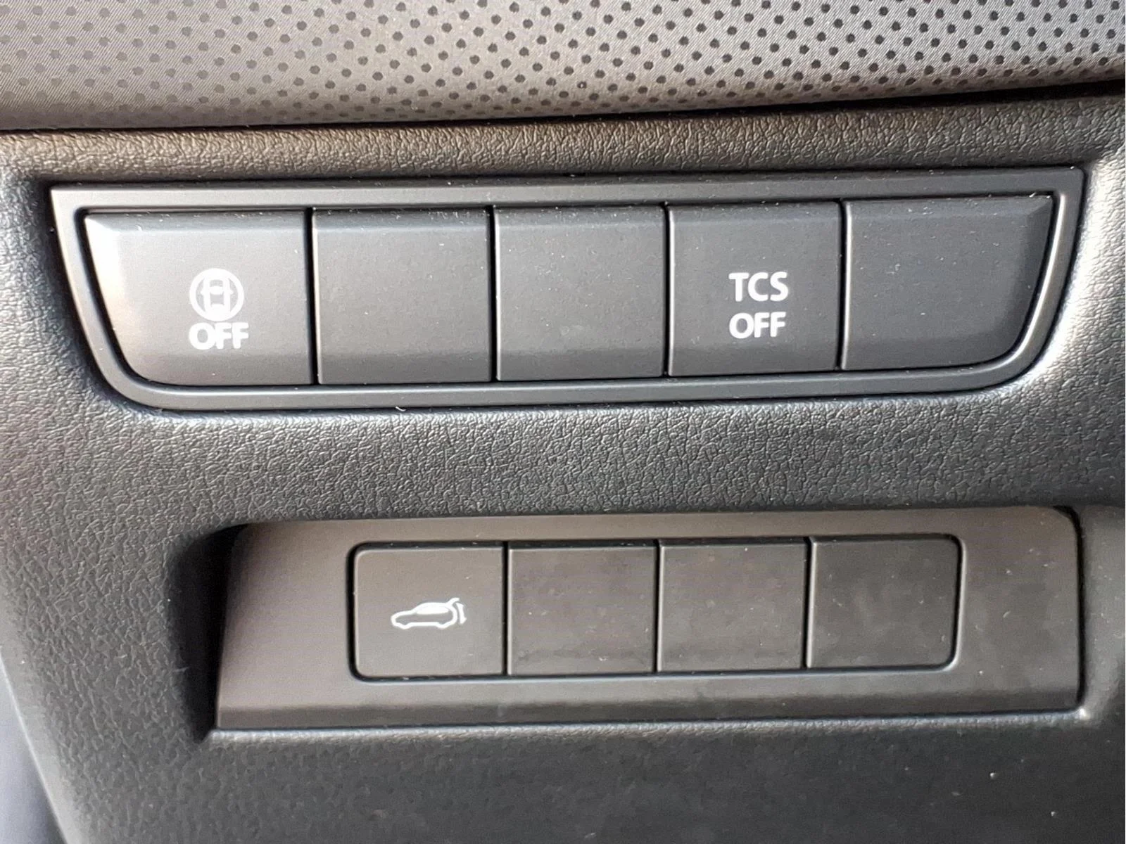 Used 2025 White Mazda 2.5 S Preferred Package image 20