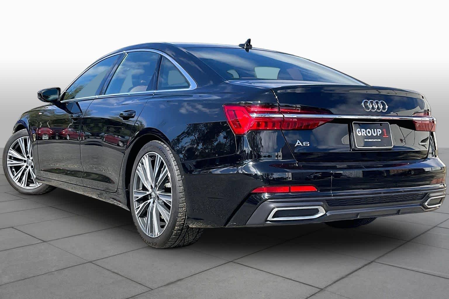 Used 2019 Mythos Black Metallic Audi Premium Plus image 11