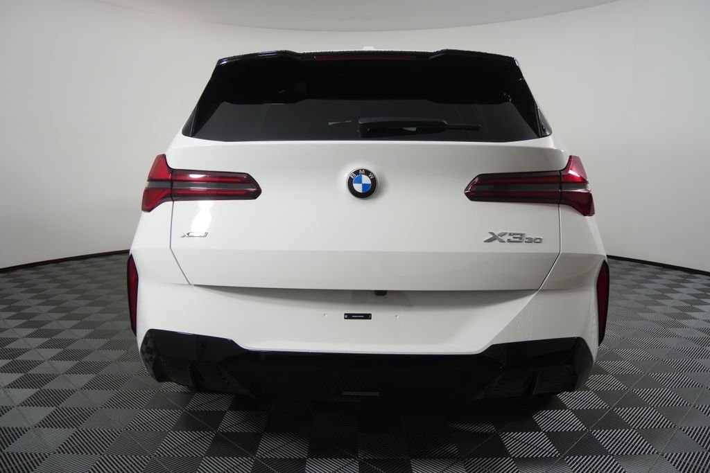 New 2026 Alpine White BMW 30 xDrive image 4