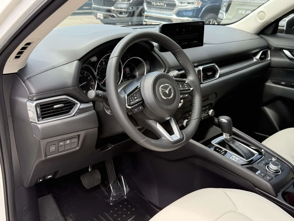 Used 2025 White Mazda 2.5 S Preferred Package image 2