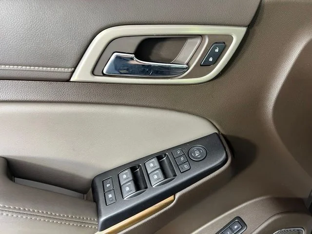 Used 2020 Gray GMC Denali image 20