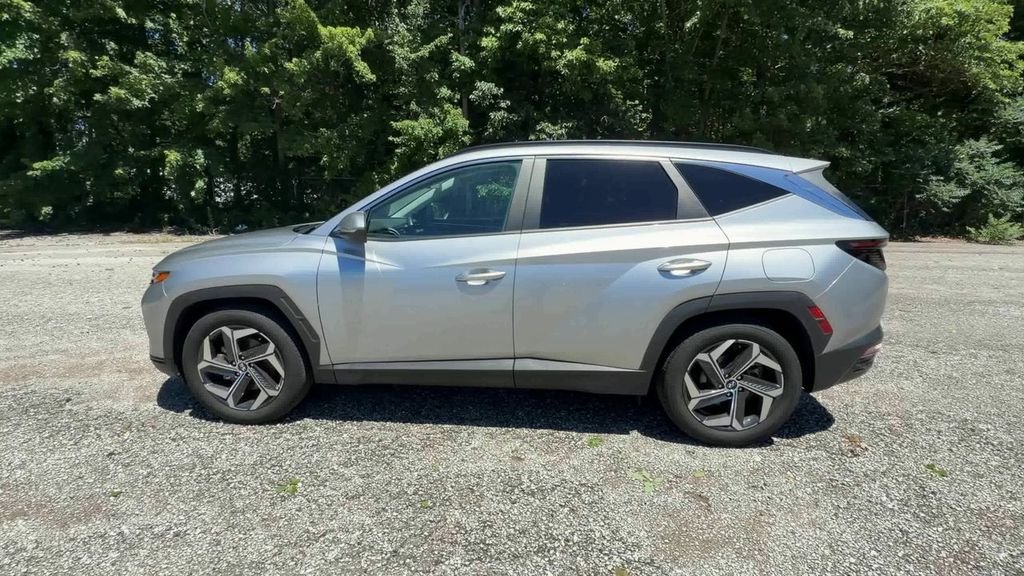 Used 2024 Silver Hyundai SEL image 5