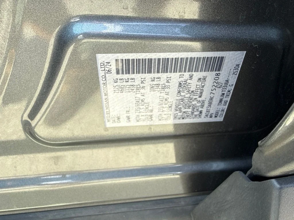 Used 2024 Gray Nissan S image 24