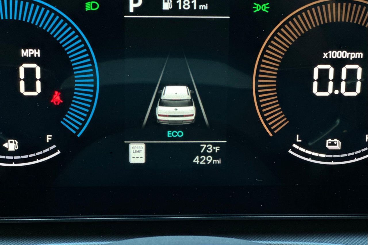 2026 Hyundai Santa Fe SE - Photo 33