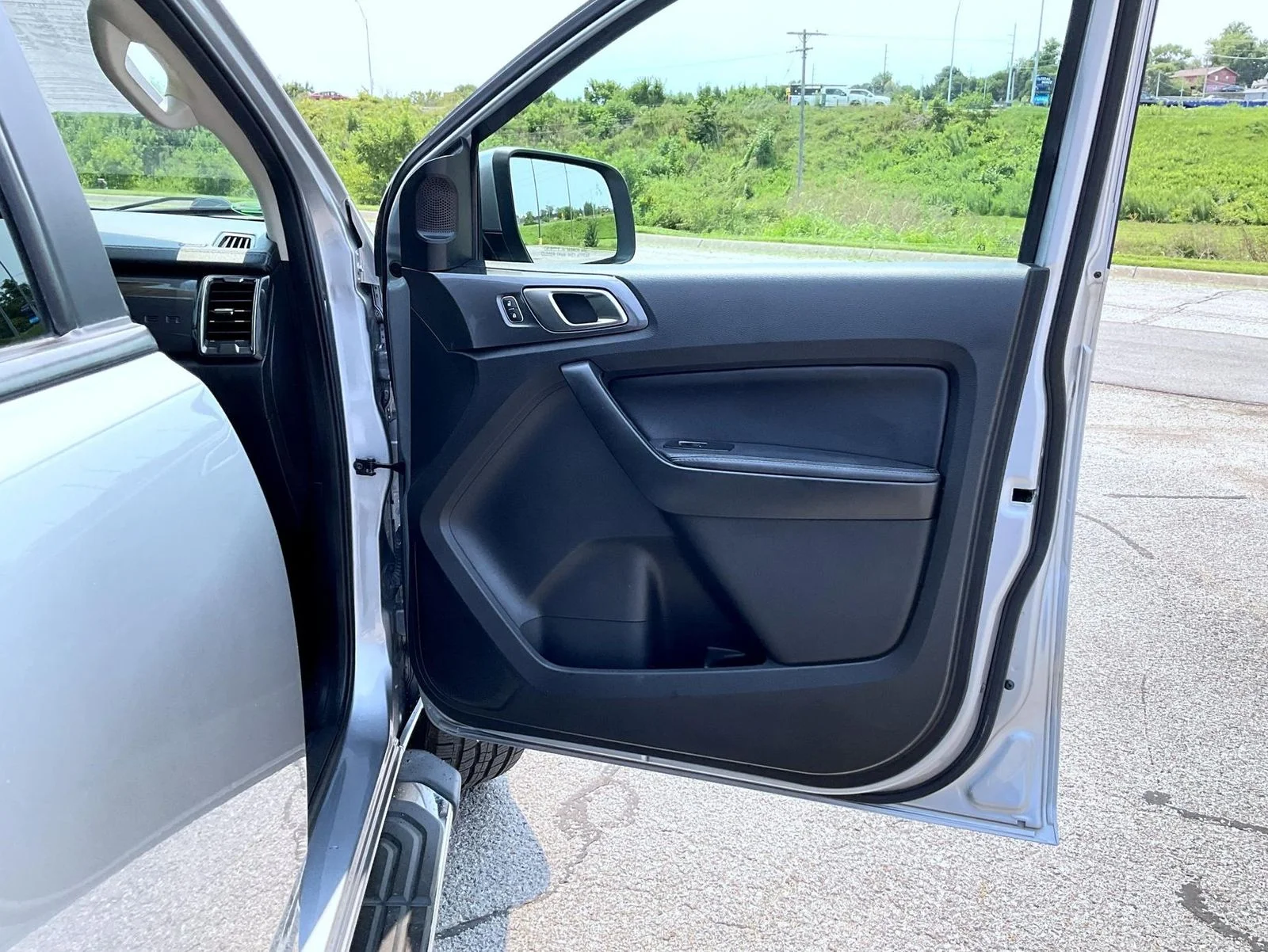 Used 2021 Silver Ford Lariat image 16