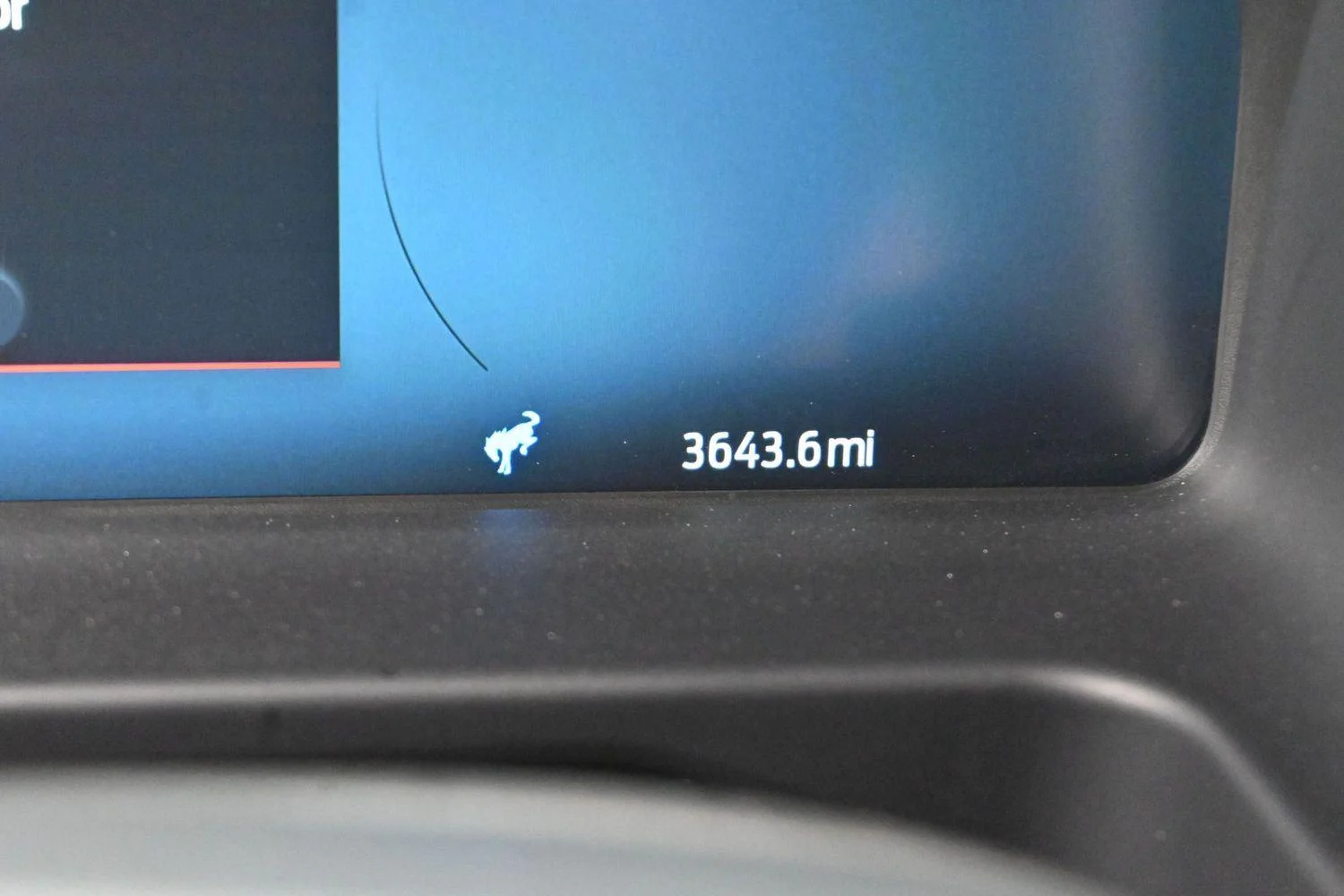 Used 2025 Oxford White Ford Badlands image 19