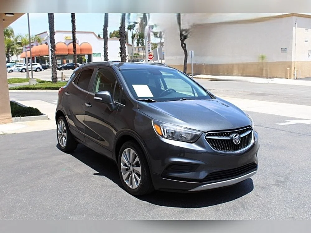 2017 Buick Encore Preferred's photo