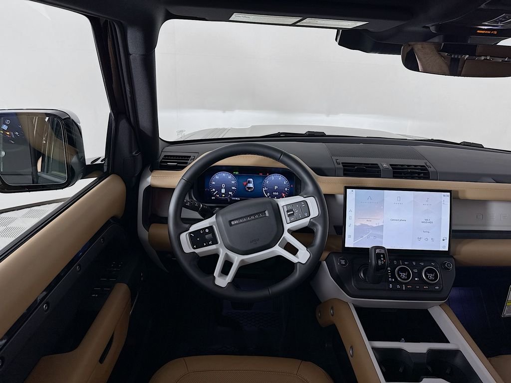 New 2026 Santorini Black Land Rover X-Dynamic SE image 19