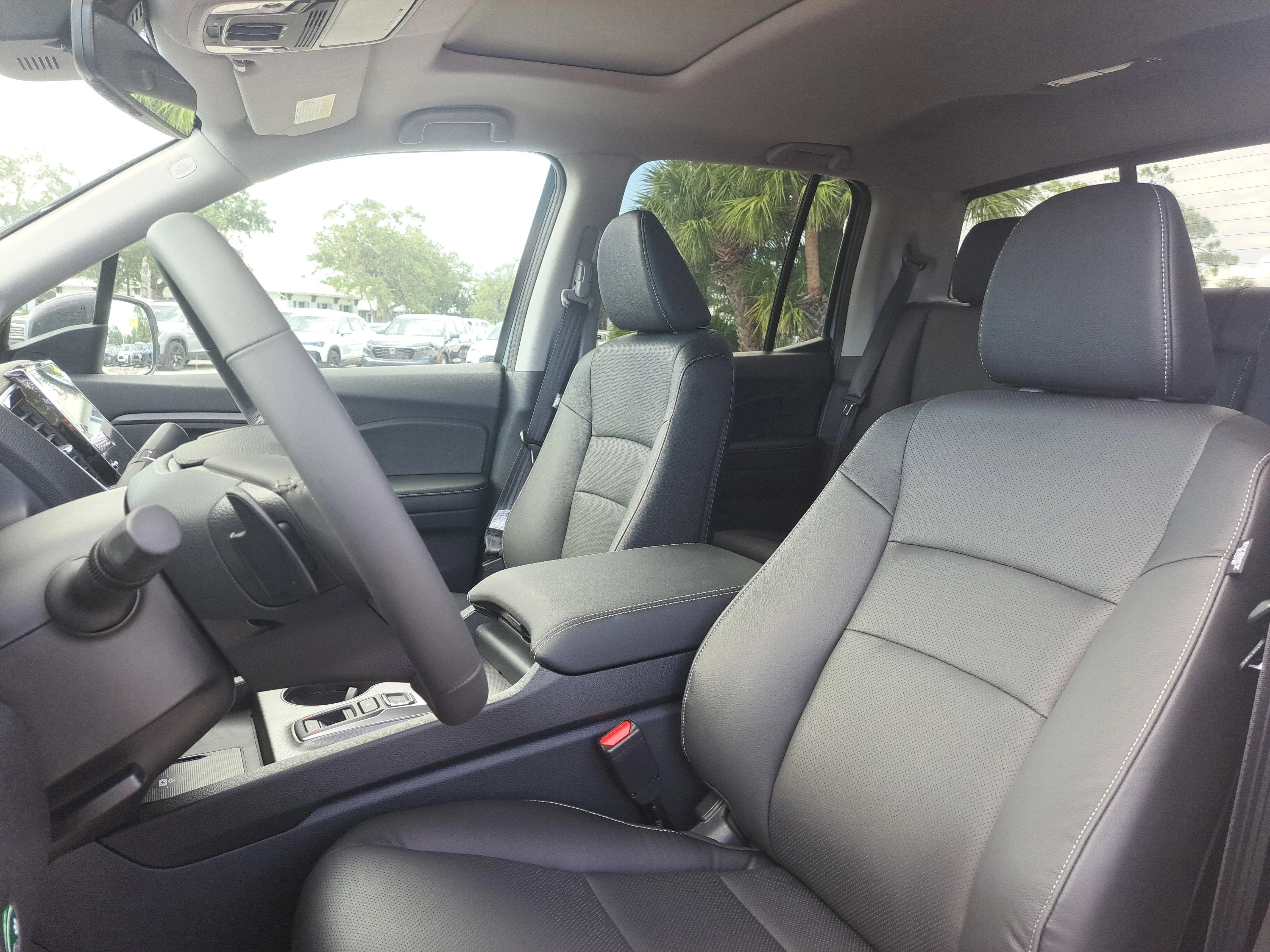 New 2026 Platinum White Pearl Honda RTL image 23