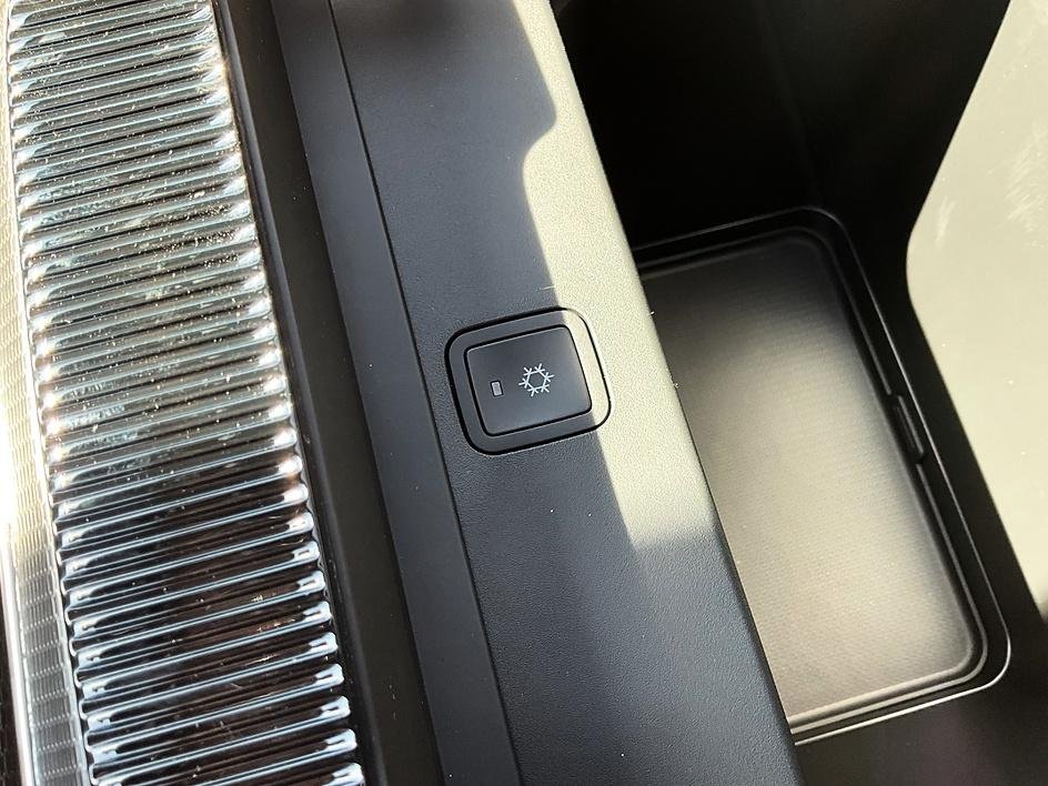 New 2026 High Gloss Black Jeep Summit Reserve image 34