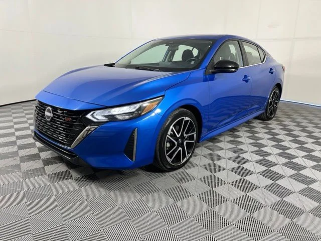 Used 2025 Blue Nissan SR image 3