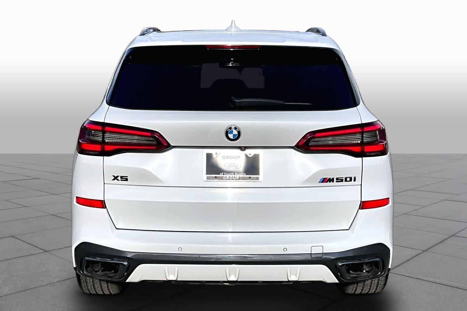 Used 2020 Mineral White Metallic BMW M50i image 5