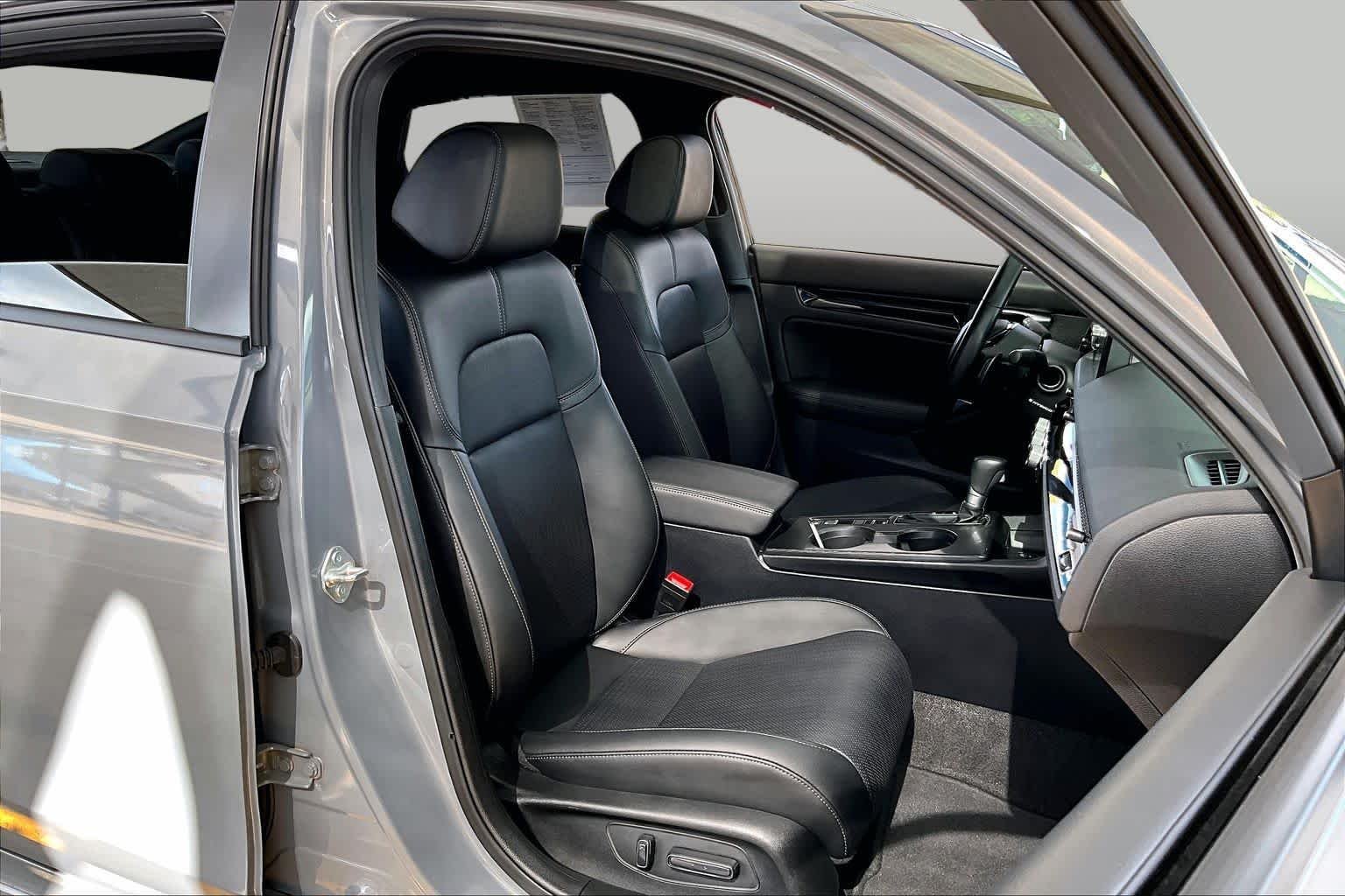 Used 2026 Urban Gray Pearl Honda Sport Touring image 9