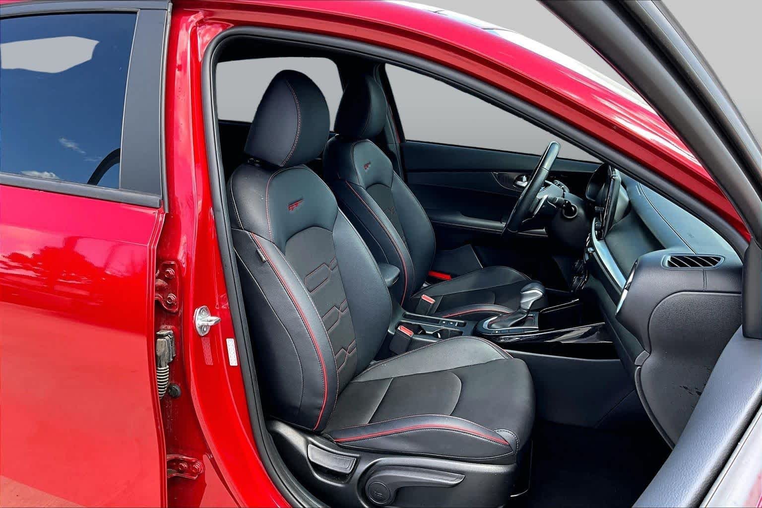 Certified Used 2023 Currant Red Kia GT image 8