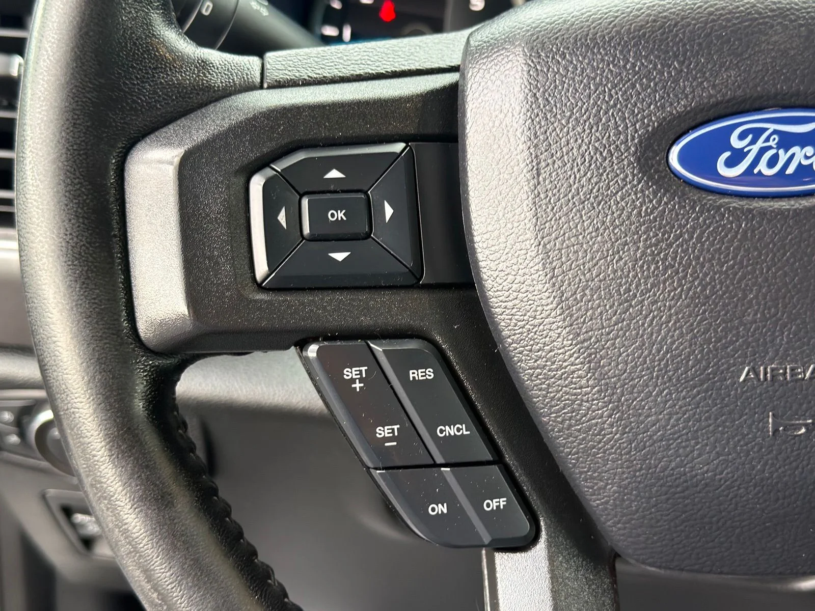 Used 2020 White Ford XLT image 18
