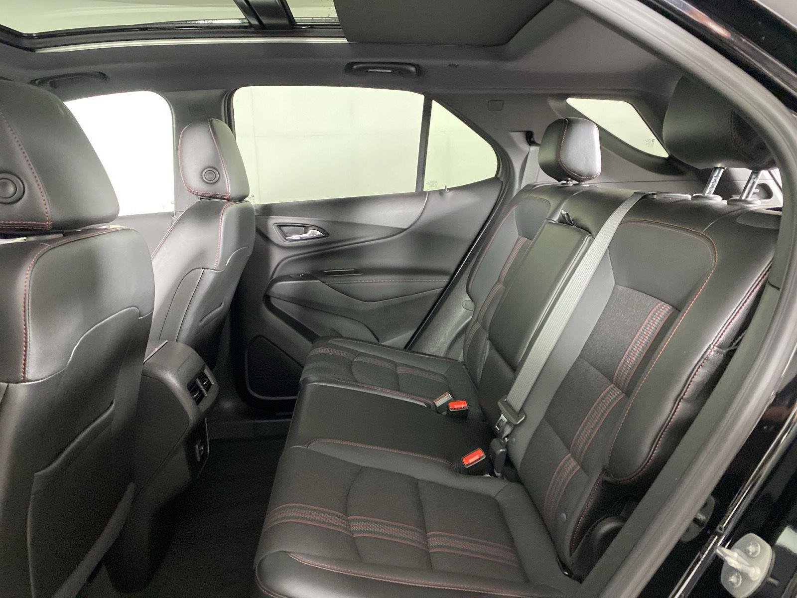 Used 2024  Chevrolet  image 24