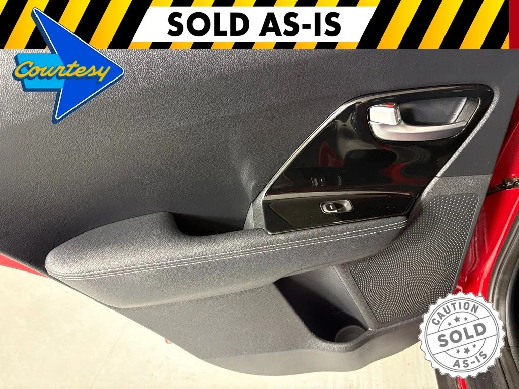Used 2021 Red Kia LXS image 33