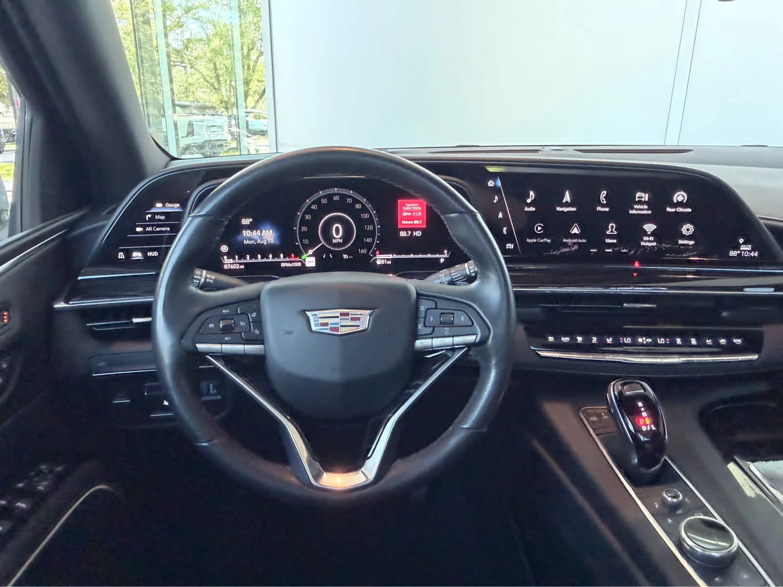 Used 2021 SATIN STEEL METALLIC Cadillac Sport image 25