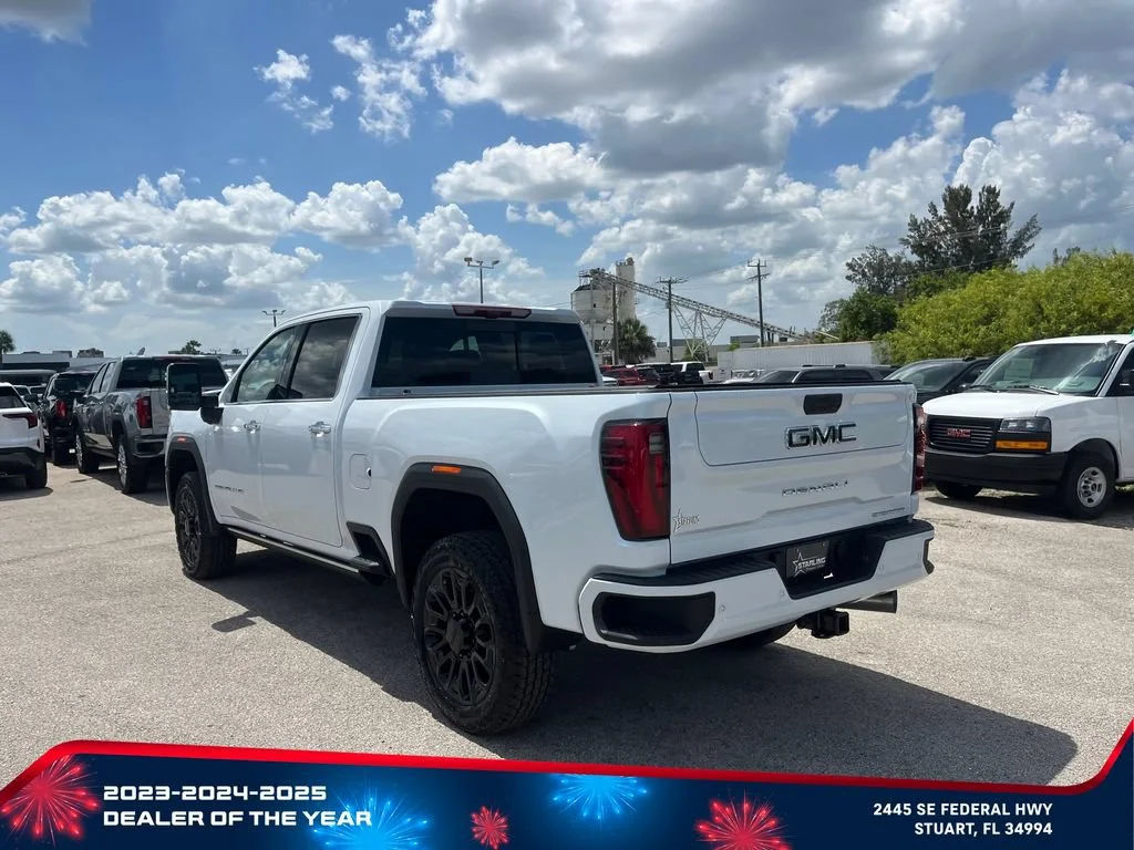 New 2026 Glacier White Tricoat GMC Denali Ultimate image 5
